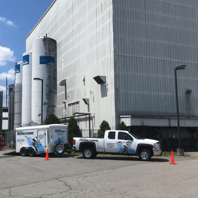 commercial pressure washing